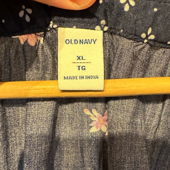 Old Navy Blue Floral Print Peasant Top XL - Picture 3 of 9